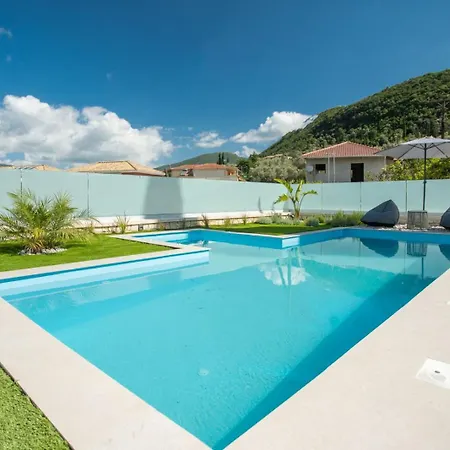 Pietra Di Mare * Geni (Lefkada)