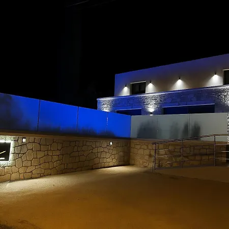 Pietra Di Mare Yénion